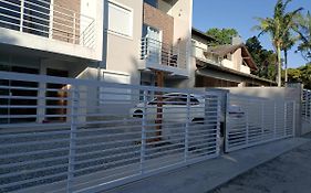 Perto areia praia Ferrugem Barrinha Loft